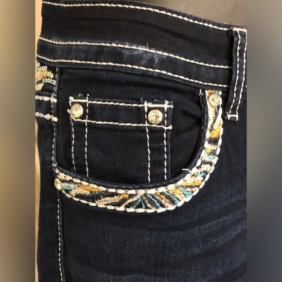Beautiful embroidered sequined exposed stitching crystal studded blue jeans new - Picture 10 of 17